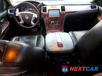 Zdjęcie 8 z 13 samochodu: 2007 CADILLAC ESCALADE EXT VIN:3GYFK62857G211589 - miniatura