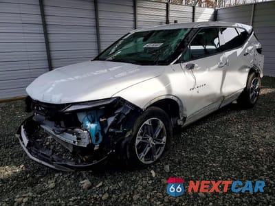 2025 CHEVROLET BLAZER 2LT 3GNKBHR44SS208926 - główne zdjęcie licytacji z USA - miniatura