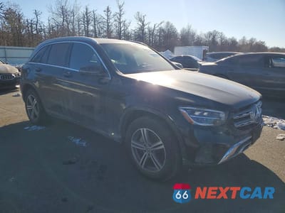 Czwarte zdjęcie samochodu z boku: 2020 MERCEDES-BENZ GLC 300 4MATIC VIN:W1N0G8EB9LF836968 - miniatura