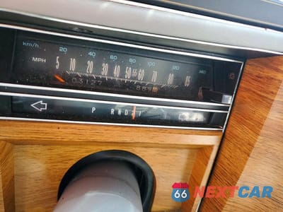 Zdjęcie 9 z 12 samochodu: 1981 CADILLAC FLEETWOOD BROUGHAM VIN:1G6AB6998B9134839 - miniatura