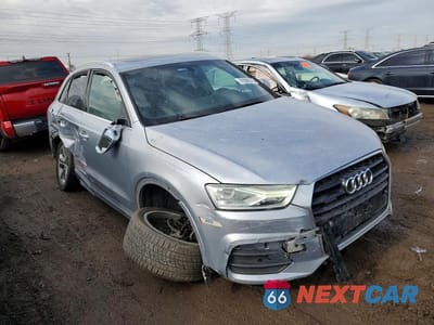 Czwarte zdjęcie samochodu z boku: 2016 AUDI Q3 PREMIUM PLUS VIN:WA1EFCFS2GR007661 - miniatura