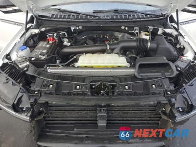 Zdjęcie 12 z 14 samochodu: 2025 LINCOLN NAVIGATOR RESERVE VIN:5LMJJ2LG0SEL03459 - miniatura