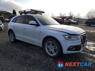 Czwarte zdjęcie samochodu z boku: 2013 AUDI Q5 PREMIUM PLUS VIN:WA1DGAFP1DA098084 - miniatura