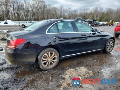 Trzecie zdjęcie samochodu z tyłu: 2016 MERCEDES-BENZ C 300 4MATIC VIN:55SWF4KB9GU108593 - miniatura