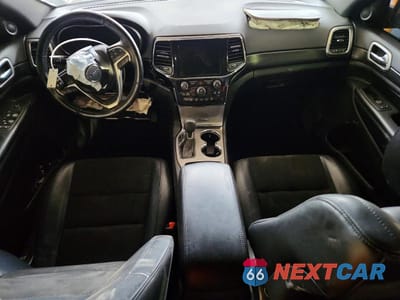 Zdjęcie 8 z 14 samochodu: 2020 JEEP GRAND CHEROKEE LAREDO VIN:1C4RJFAGXLC144967 - miniatura