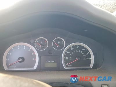 Zdjęcie 9 z 14 samochodu: 2005 HYUNDAI SANTA FE GLS VIN:KM8SC73D25U965736 - miniatura
