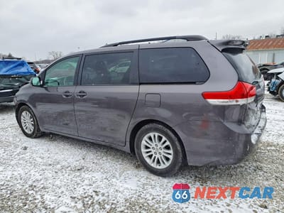Drugie zdjęcie samochodu z przodu: 2013 TOYOTA SIENNA XLE 8-PASSENGER VIN:5TDYK3DC2DS362272 - miniatura