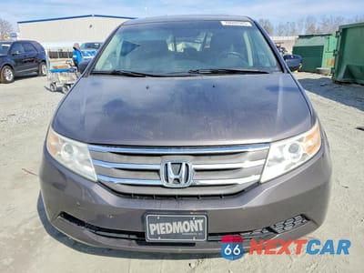 Piąte zdjęcie samochodu w środku: 2012 HONDA ODYSSEY EXL VIN:5FNRL5H60CB064890 - miniatura