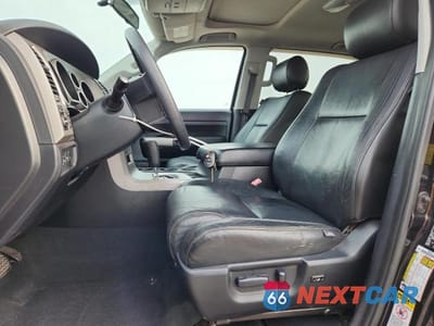 Zdjęcie 6 z 11 samochodu: 2010 TOYOTA TUNDRA GRADE VIN:5TFDW5F17AX126989 - miniatura