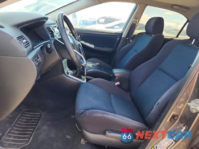 Zdjęcie 7 z 12 samochodu: 2005 TOYOTA COROLLA XRS VIN:2T1BY30E85C483944 - miniatura