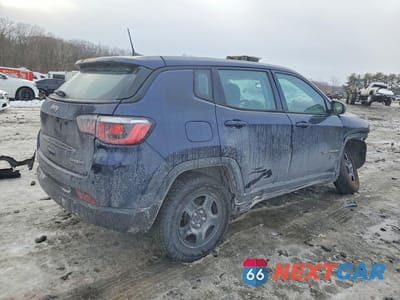 Trzecie zdjęcie samochodu z tyłu: 2019 JEEP COMPASS SPORT VIN:3C4NJCAB8KT838240 - miniatura