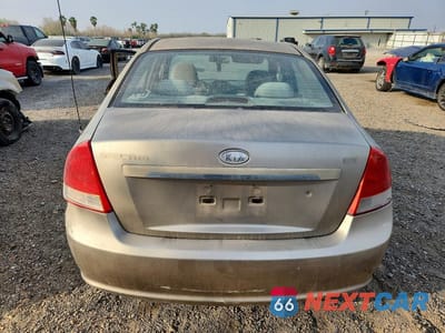 Zdjęcie 6 z 12 samochodu: 2007 KIA SPECTRA VIN:KNAFE121575434528 - miniatura