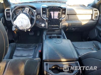 Zdjęcie 8 z 11 samochodu: 2020 RAM 1500 LARAMIE VIN:1C6SRFJTXLN103712 - miniatura
