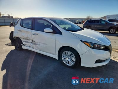 Czwarte zdjęcie samochodu z boku: 2025 NISSAN LEAF S VIN:1N4AZ1BV3SC564712 - miniatura