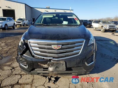 Piąte zdjęcie samochodu w środku: 2017 CADILLAC XT5 LUXURY VIN:1GYKNBRS5HZ312049 - miniatura