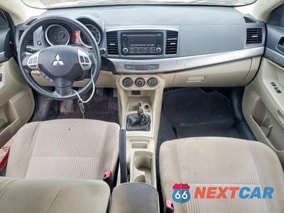 Zdjęcie 8 z 12 samochodu: 2015 MITSUBISHI LANCER ES VIN:JA32U2FU3FU013120 - miniatura