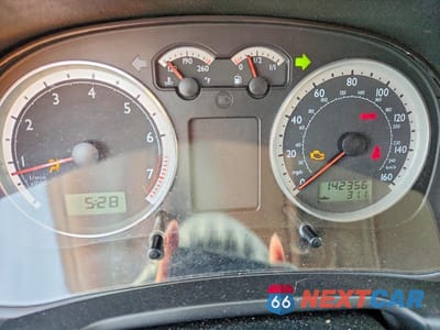 Zdjęcie 9 z 13 samochodu: 2005 VOLKSWAGEN JETTA GLS VIN:3VWSK69M35M031899 - miniatura