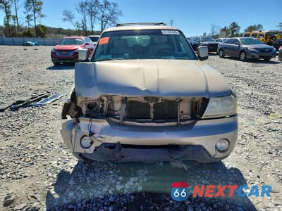 Piąte zdjęcie samochodu w środku: 2005 LINCOLN AVIATOR VIN:5LMEU88H05ZJ16099 - miniatura