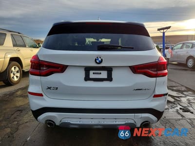 Zdjęcie 6 z 12 samochodu: 2021 BMW X3 XDRIVE30E VIN:5UXTS1C02M9E39311 - miniatura