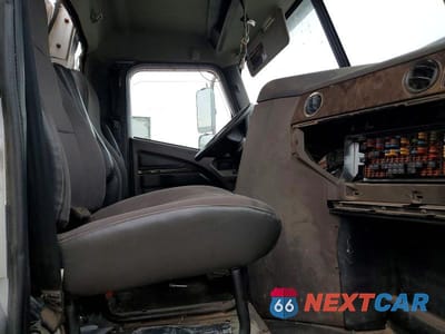 Zdjęcie 11 z 12 samochodu: 2020 INTERNATIONAL HX520 SEMI TRUCK VIN:3HSDPAPT8LN315182 - miniatura