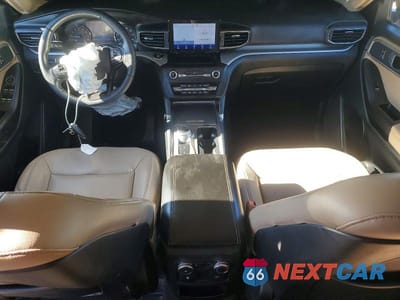 Zdjęcie 8 z 13 samochodu: 2020 FORD EXPLORER XLT VIN:1FMSK7DH5LGB09542 - miniatura