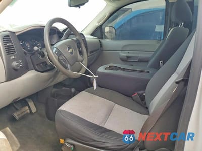 Zdjęcie 7 z 12 samochodu: 2007 CHEVROLET SILVERADO K1500 VIN:1GCEK14C27Z584269 - miniatura