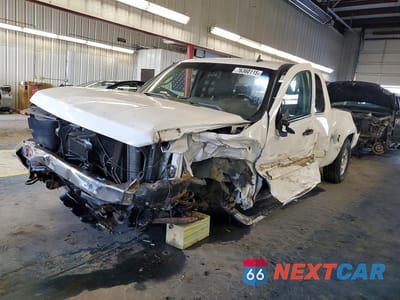 2008 CHEVROLET SILVERADO K1500 2GCEK19J381186912 - główne zdjęcie licytacji z USA - miniatura
