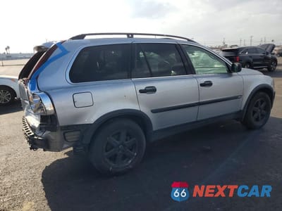 Trzecie zdjęcie samochodu z tyłu: 2004 VOLVO XC90 VIN:YV1CZ59HX41044557 - miniatura