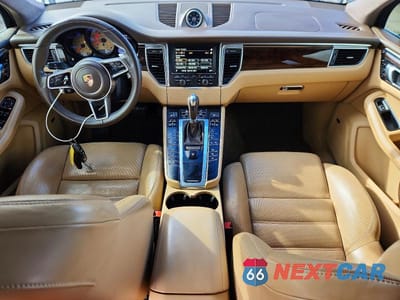 Zdjęcie 8 z 13 samochodu: 2016 PORSCHE MACAN TURBO VIN:WP1AF2A50GLB94416 - miniatura