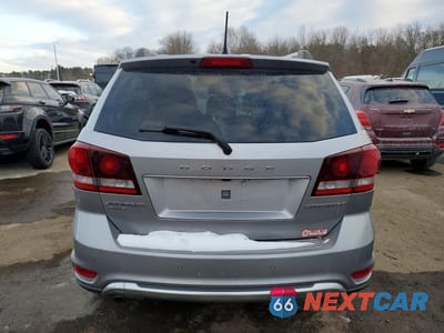 Zdjęcie 6 z 13 samochodu: 2017 DODGE JOURNEY CROSSROAD VIN:3C4PDDGG2HT696145 - miniatura