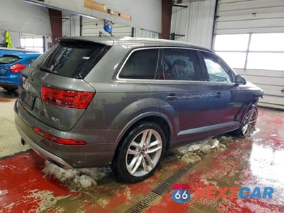 Trzecie zdjęcie samochodu z tyłu: 2018 AUDI Q7 PRESTIGE VIN:WA1VAAF74JD053205 - miniatura