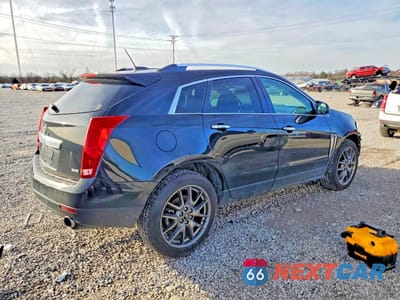 Trzecie zdjęcie samochodu z tyłu: 2016 CADILLAC SRX PERFORMANCE COLLECTION VIN:3GYFNCE35GS584232 - miniatura