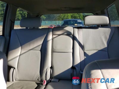 Zdjęcie 10 z 13 samochodu: 2005 TOYOTA HIGHLANDER LIMITED VIN:JTEEP21AX50120055 - miniatura