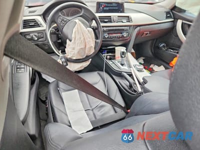 Zdjęcie 8 z 12 samochodu: 2014 BMW 320 VIN:WBA3C3G56ENS68663 - miniatura