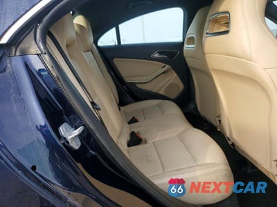 Zdjęcie 10 z 11 samochodu: 2018 MERCEDES-BENZ CLA 250 VIN:WDDSJ4EB4JN589832 - miniatura