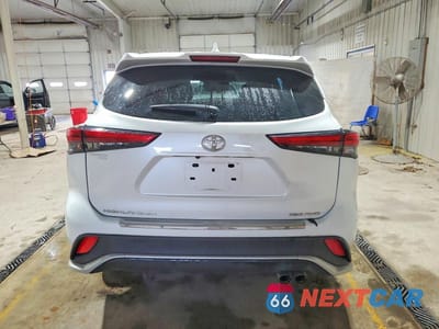Zdjęcie 6 z 13 samochodu: 2022 TOYOTA HIGHLANDER XSE VIN:5TDLZRBH4NS255460 - miniatura