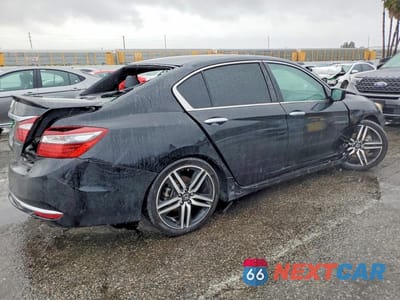 Trzecie zdjęcie samochodu z tyłu: 2016 HONDA ACCORD SPORT VIN:1HGCR2F58GA212734 - miniatura