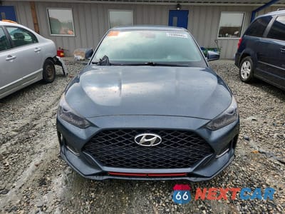 Piąte zdjęcie samochodu w środku: 2020 HYUNDAI VELOSTER 2.0L VIN:KMHTG6AF5LU022132 - miniatura
