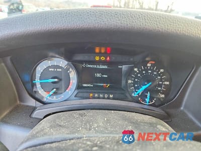 Zdjęcie 9 z 13 samochodu: 2016 FORD EXPEDITION EL XLT VIN:1FMJK1JT5GEF49666 - miniatura