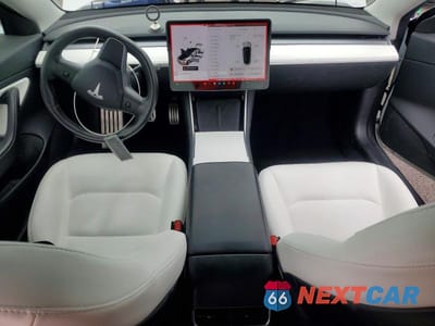 Zdjęcie 8 z 11 samochodu: 2019 TESLA MODEL 3 VIN:5YJ3E1EB8KF393748 - miniatura