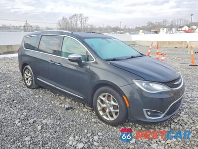 Czwarte zdjęcie samochodu z boku: 2018 CHRYSLER PACIFICA LIMITED VIN:2C4RC1GG5JR320428 - miniatura