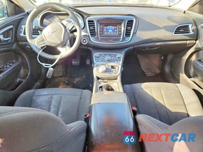 Zdjęcie 8 z 12 samochodu: 2016 CHRYSLER 200 LIMITED VIN:1C3CCCAB2GN158931 - miniatura