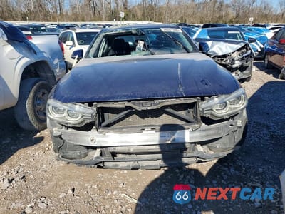 Piąte zdjęcie samochodu w środku: 2018 BMW 320 XI VIN:WBA8A3C55JA505937 - miniatura