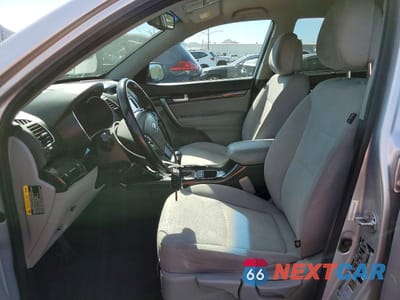 Zdjęcie 7 z 13 samochodu: 2015 KIA SORENTO LX VIN:5XYKT4A62FG551608 - miniatura