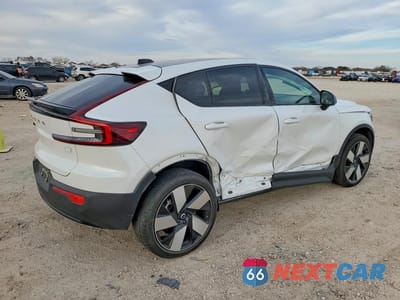 Trzecie zdjęcie samochodu z tyłu: 2023 VOLVO C40 RECHARGE ULTIMATE VIN:YV4ED3GM4P2048133 - miniatura