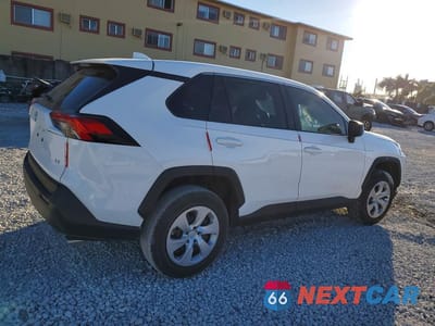 Trzecie zdjęcie samochodu z tyłu: 2025 TOYOTA RAV4 LE VIN:2T3H1RFV3SC308626 - miniatura
