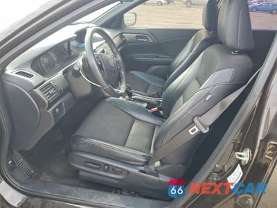 Zdjęcie 7 z 12 samochodu: 2017 HONDA ACCORD SPORT VIN:1HGCR2F55HA168192 - miniatura