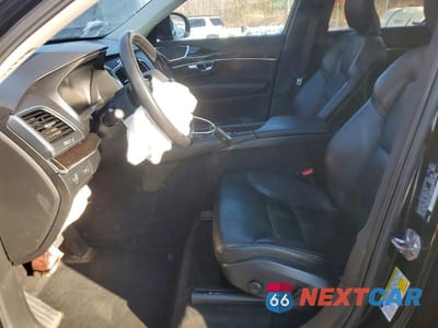 Zdjęcie 7 z 12 samochodu: 2019 VOLVO XC90 T6 MOMENTUM VIN:YV4A22PK0K1439825 - miniatura