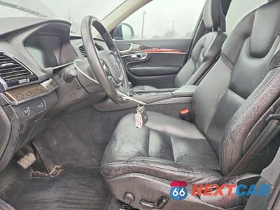 Zdjęcie 7 z 13 samochodu: 2017 VOLVO XC90 T6 VIN:YV4A22PK9H1181636 - miniatura