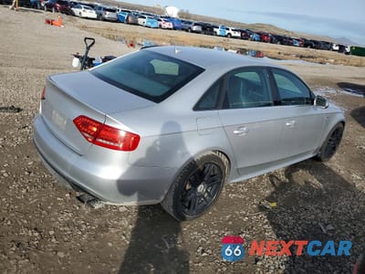 Trzecie zdjęcie samochodu z tyłu: 2011 AUDI S4 PRESTIGE VIN:WAUKGAFLXBA059322 - miniatura